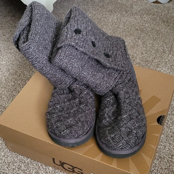 UGG Sweater Boots - Picture 2 of 7